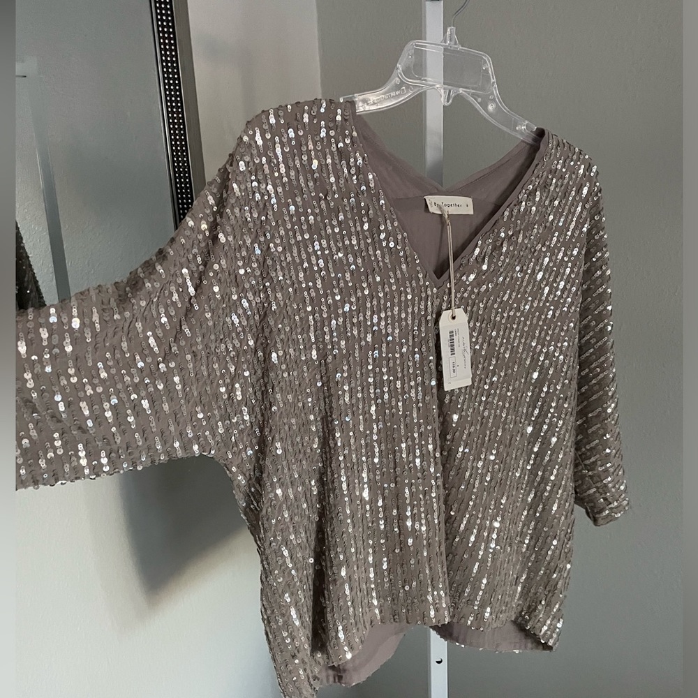 Gorgeous By Together Sequined top NWT